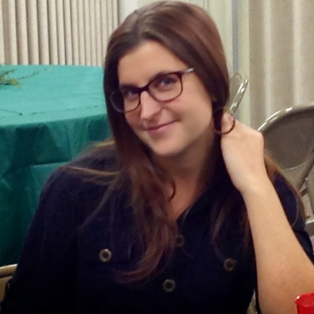 Meet your Posher, Karinda